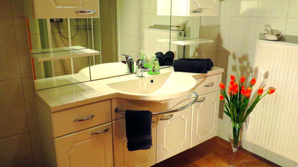Wellness Apartments Sophienhoehe Am Teich Mechernich Phòng bức ảnh